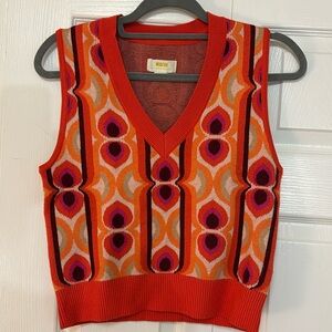 Anthropology sleeveless sweater vest by Maeve. Cropped, soft material